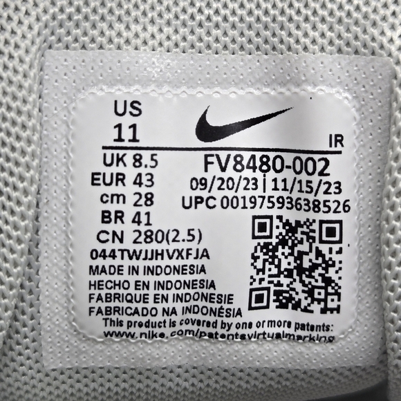 Nike Air Max Plus 'Light Silver' Women's Shoes Size 11 New - Picture 8 of 8